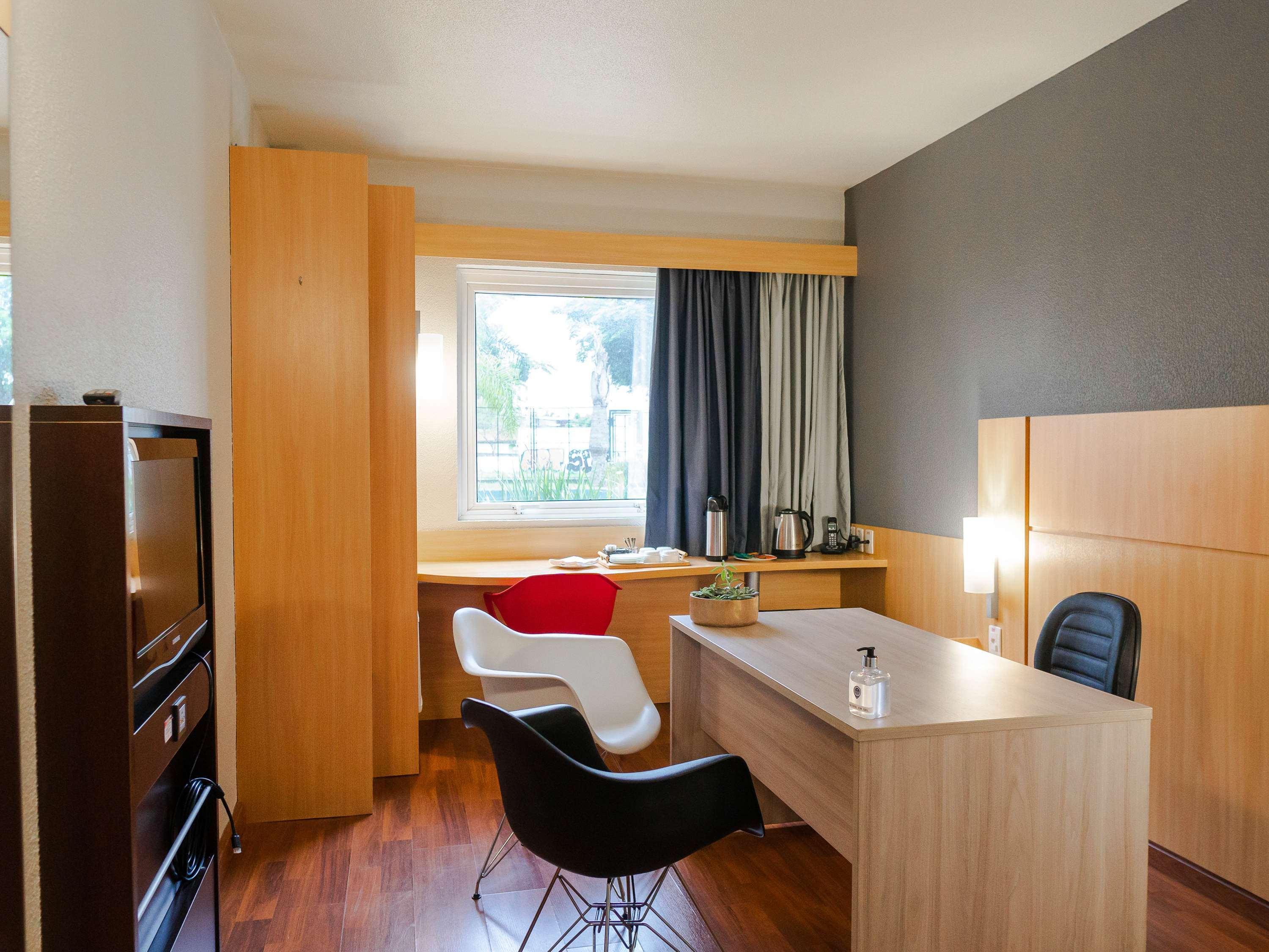 Hotel ibis Curitiba Aeroporto São José dos Pinhais Exterior foto